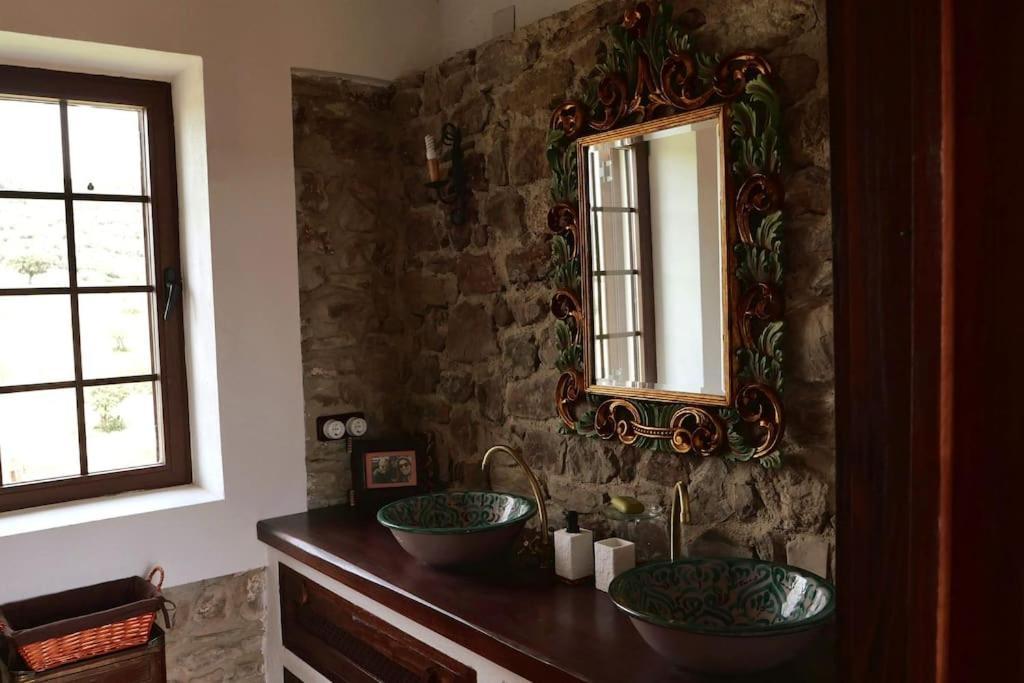 Finca La Alcolehuela En Parque Natural De Despenaperros Σάντα Έλενα Εξωτερικό φωτογραφία